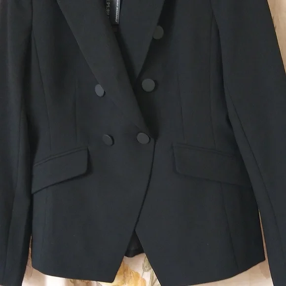 NWT, Banana Republic Black Blazer - Picture 3 of 7